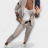 Malou - Beiges Set mit Top, Blazer und Hose