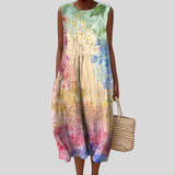 Pastellfarbenes Kleid mit Aquarellmuster