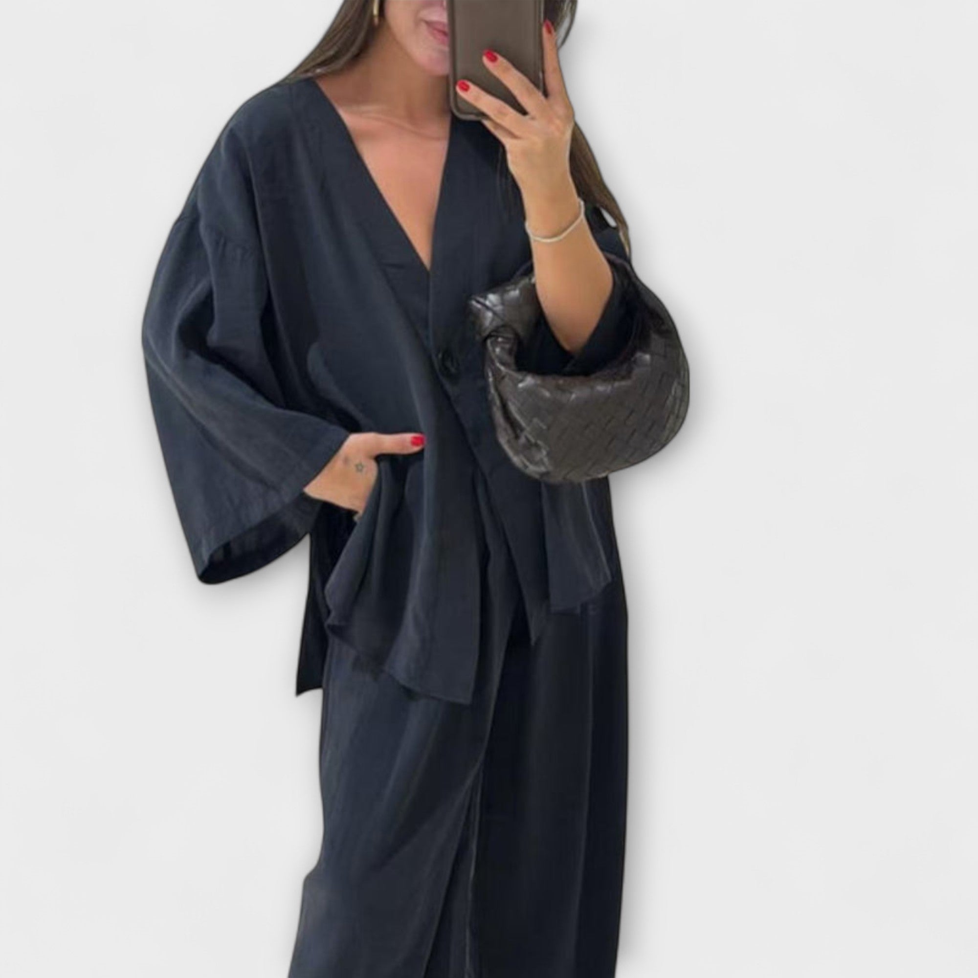 Jacqueline - Braunes Set mit V-Top und Hose