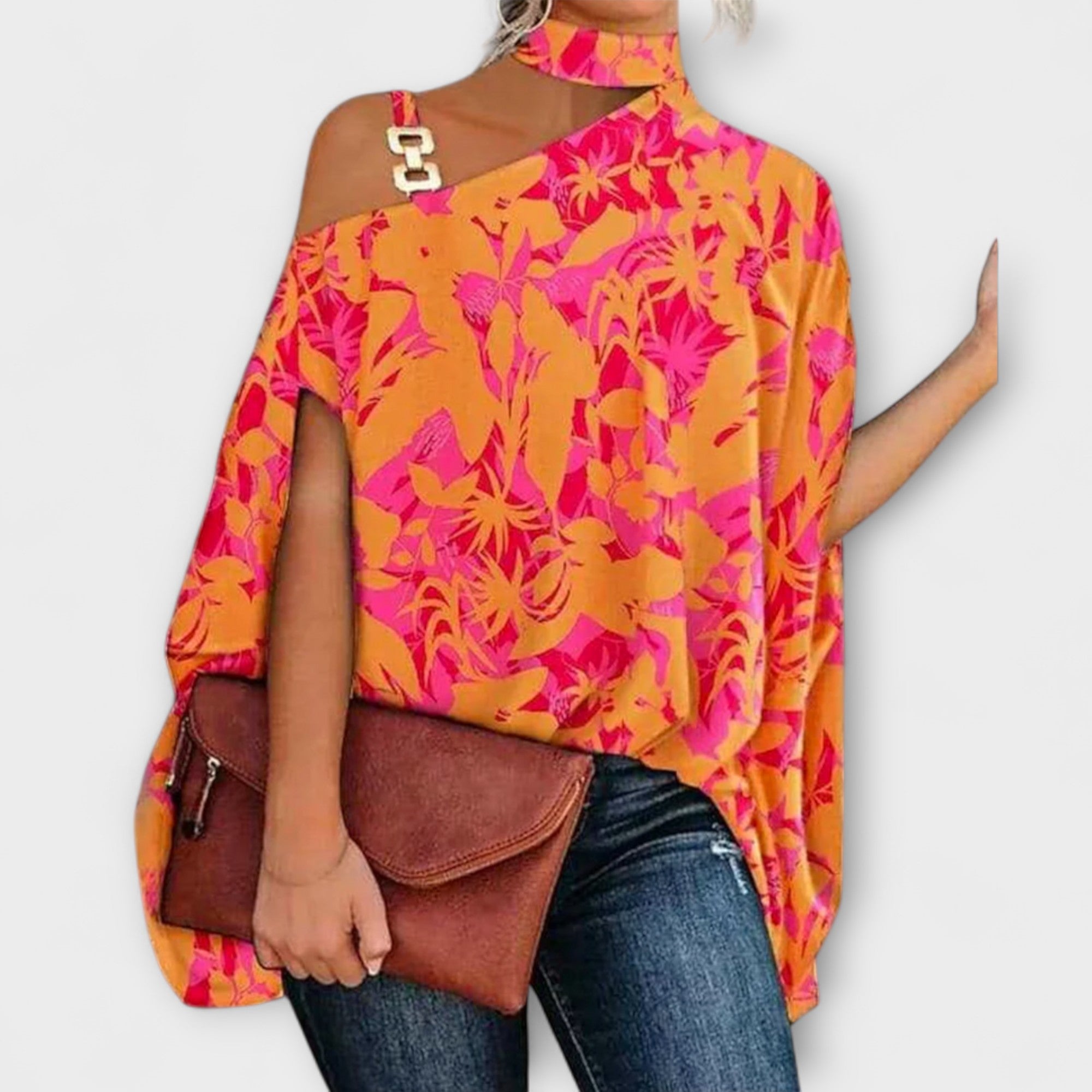Nati – Bluse mit Carmen-Ausschnitt und grafischem Muster