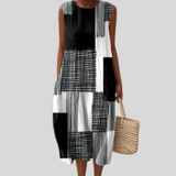 Schwarz-weißes Kleid mit Patchworkmuster