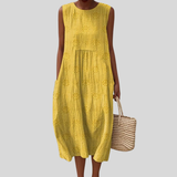Gelbes Leinenkleid mit V-Ausschnitt
