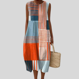 Vestido colorido com retalhos xadrez