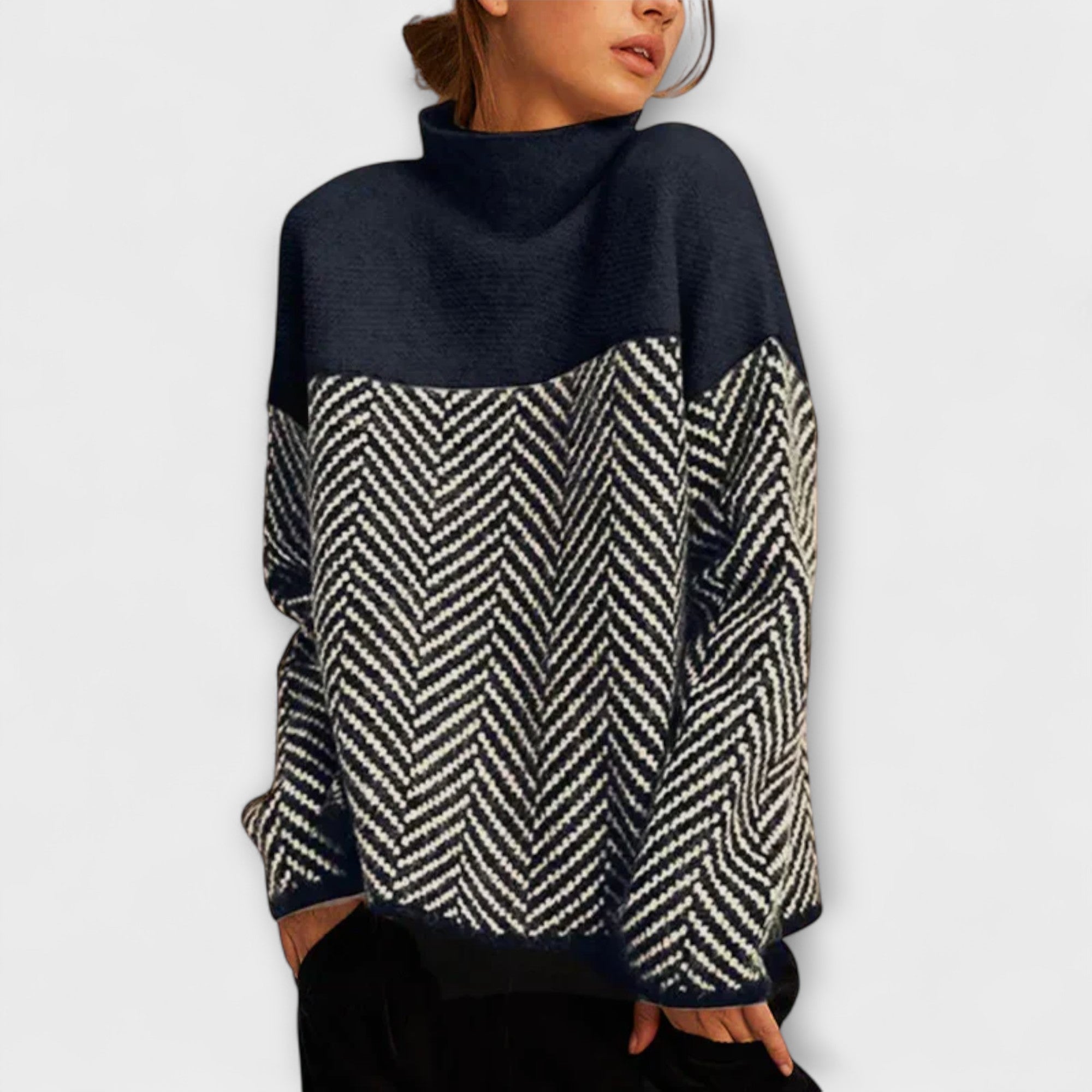 Agathe – Brauner Rollkragenpullover mit Fischgrätmuster