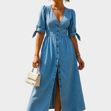 Jeanskleid mit Knöpfen