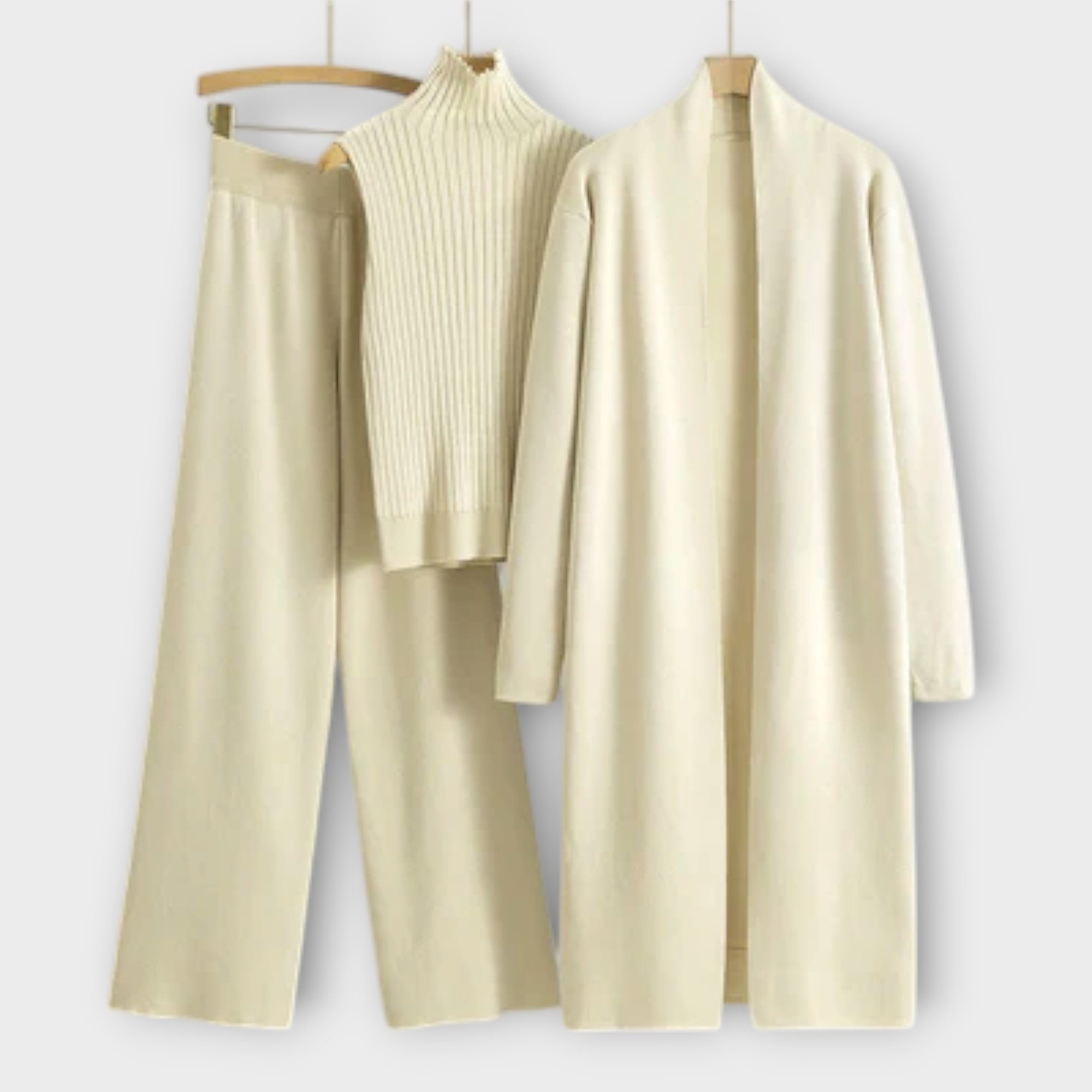 Isabella - Khakifarbenes dreiteiliges Strick-Set