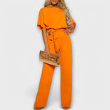 Cremefarbener stilvoller Jumpsuit