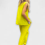 Jennifer - Gelbes Leinen-Set mit ärmellosem Top