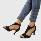 Edeltraud - Rosafarbene Riemchen-Pumps
