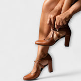 Wendelgard - Vintage-Pumps mit T-Spange
