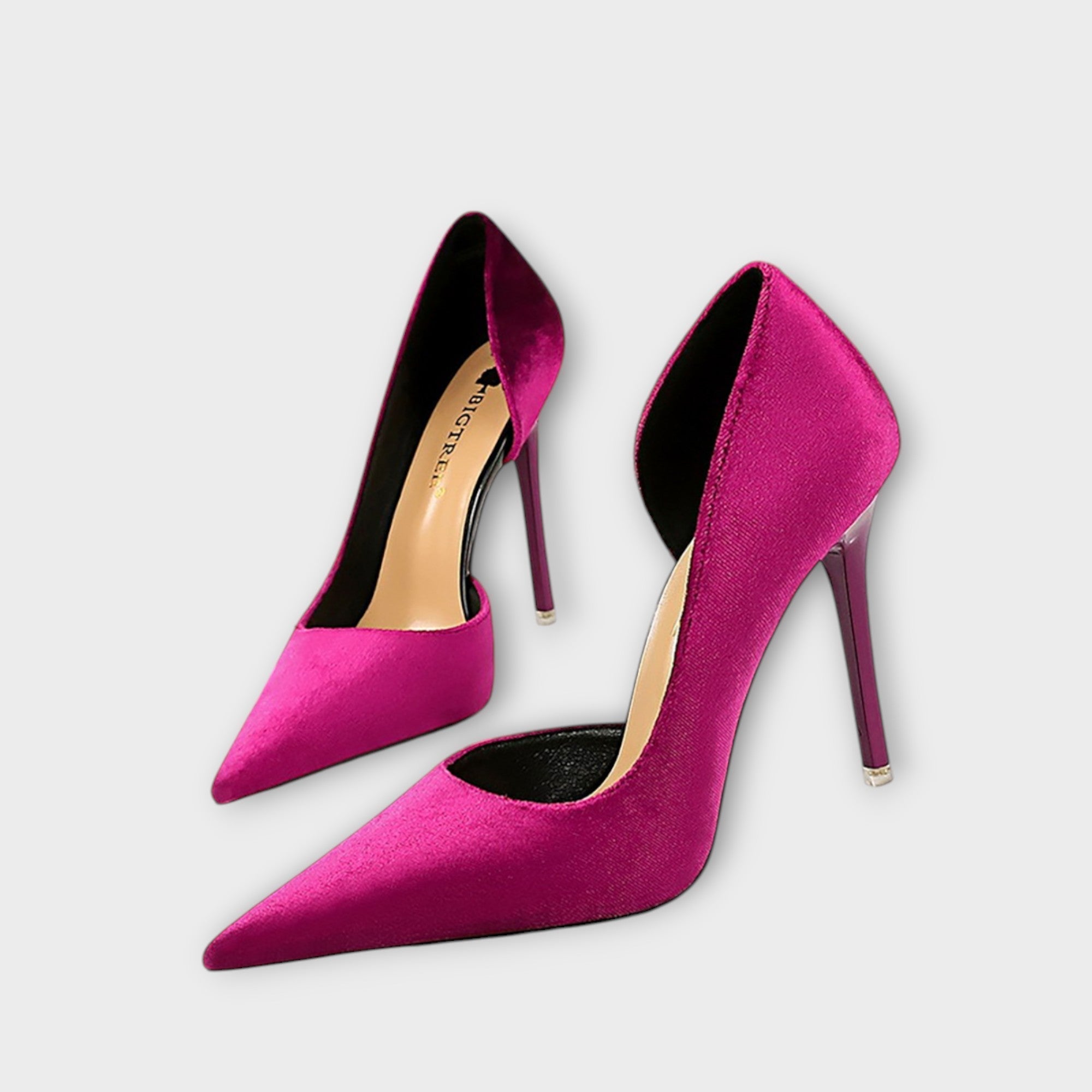 Brunhild – Grüne Samt-Stilettos