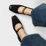 Elfriede – Pumps mit goldener Spange