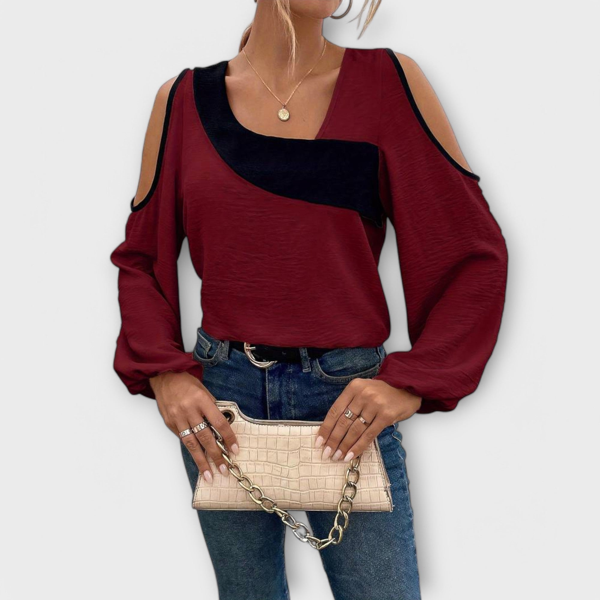 Scarlett - Blusa cor creme com decote quadrado