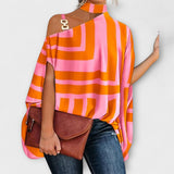 Nati – Bluse mit Carmen-Ausschnitt und grafischem Muster