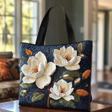 Handgefertigte gepolsterte Tasche "Zarte Magnolia"