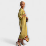 Elveria - Beiges Maxikleid mit passendem Cardigan