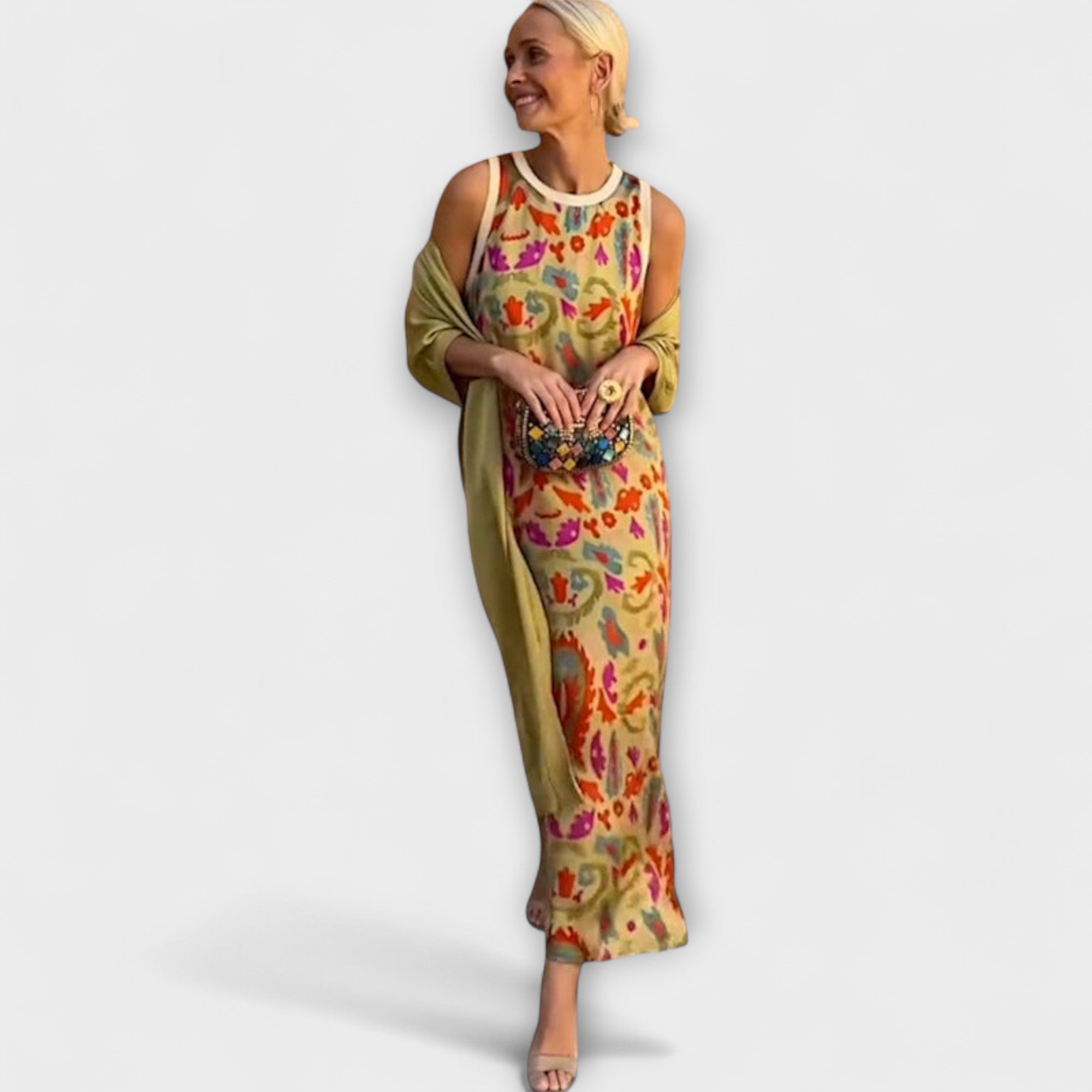 Elveria - Beiges Maxikleid mit passendem Cardigan