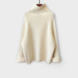 Sasha - Cremefarbenes Strick-Ensemble mit Weste
